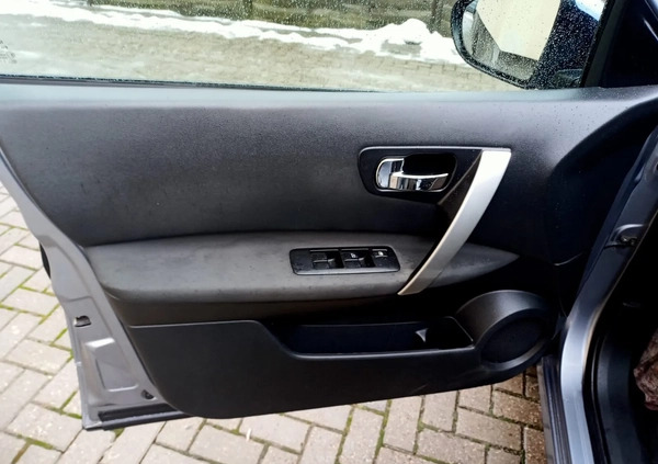 Nissan Qashqai cena 28500 przebieg: 173000, rok produkcji 2010 z Olsztyn małe 301